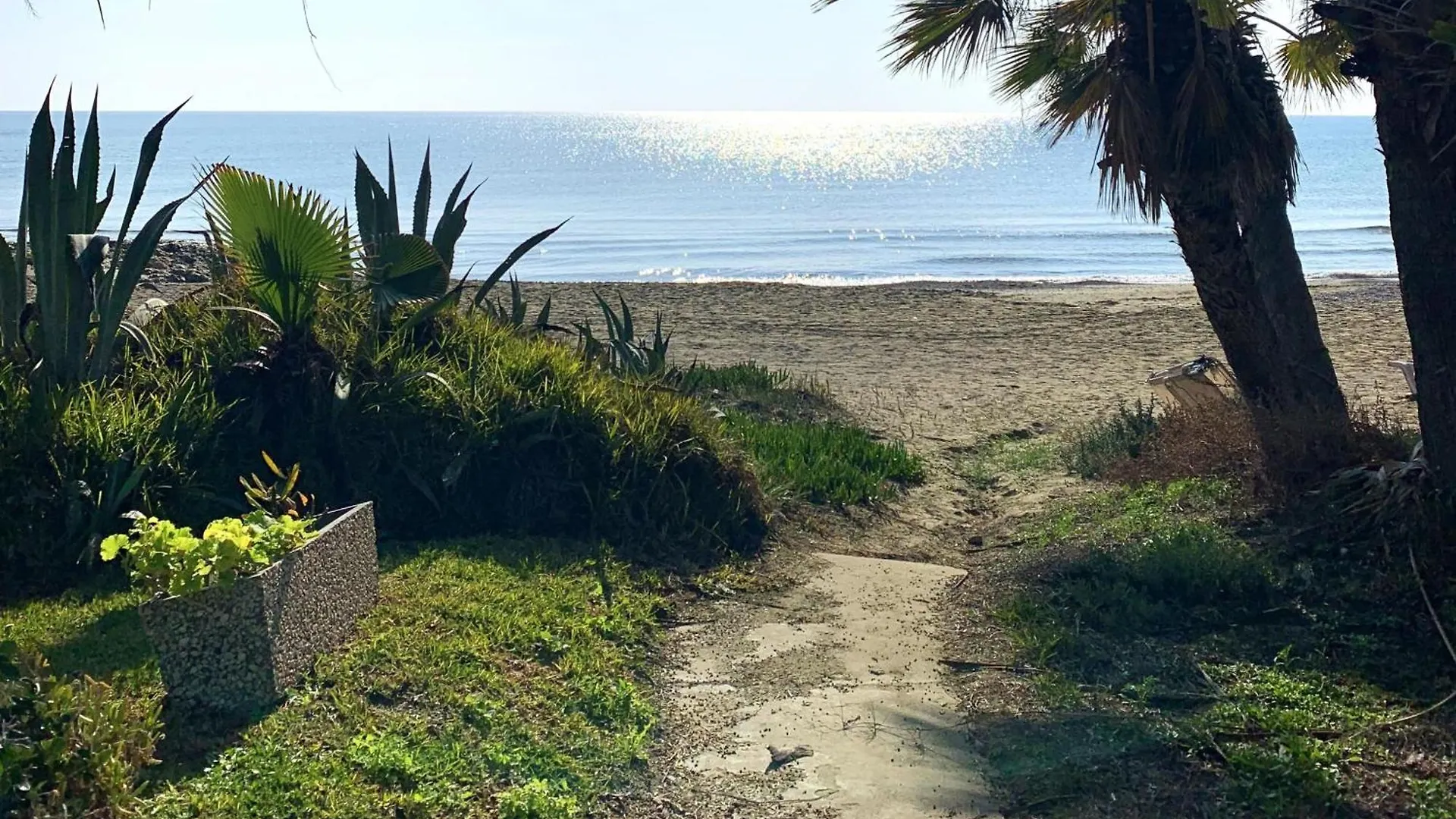 Sandy Beach Villas Sea View Apartment Pyla Larnaca 0*,